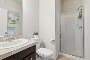 3655 NE Pioneer St, Camas, WA 98607 - Photo 11