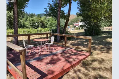 375 Porter Creek Rd, Winston, OR 97496 - Photo 33
