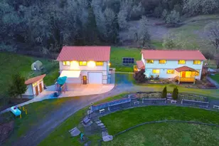 375 Porter Creek Rd, Winston, OR 97496 - Photo 3