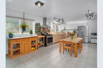 375 Porter Creek Rd, Winston, OR 97496 - Photo 21