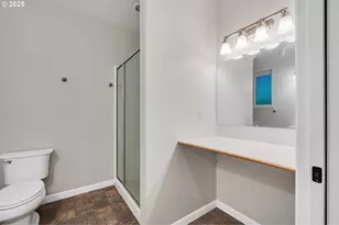 1806 8th St, Tillamook, OR 97141 - Photo 21