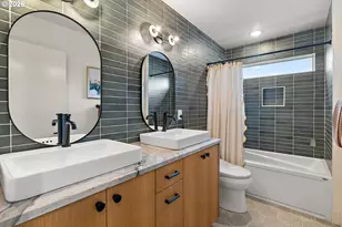 2897 SE Sherman St, Portland, OR 97214 - Photo 21
