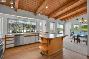 24600 NW St Helens Rd, Portland, OR 97231 - Photo 31