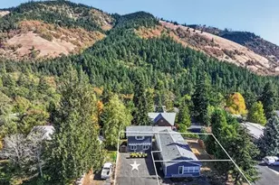 653 NE Snohomish Ave, White Salmon, WA 98672 - Photo 45