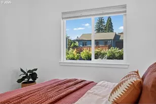 653 NE Snohomish Ave, White Salmon, WA 98672 - Photo 9