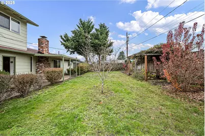 1429 Delrose Ave, Springfield, OR 97477 - Photo 13