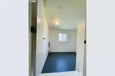 407 Jersey St, Silverton, OR 97381 - Photo 25