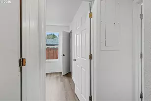 407 Jersey St, Silverton, OR 97381 - Photo 21