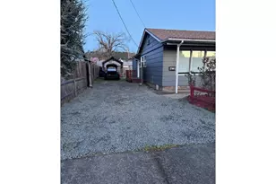 830 S 7th St, Cottage Grove, OR 97424 - Photo 33