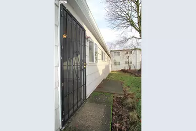 1630 1632 NE 81st Ave, Portland, OR 97213 - Photo 11