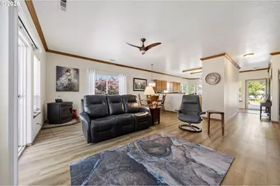 517 Rosichelli Dr, Brookings, OR 97415 - Photo 7