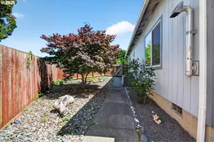 517 Rosichelli Dr, Brookings, OR 97415 - Photo 35