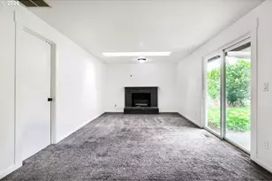 4651 Beaverbrook Ct SE, Salem, OR 97317 - Photo 9