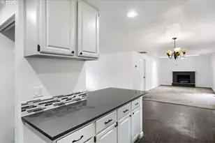 4651 Beaverbrook Ct SE, Salem, OR 97317 - Photo 11