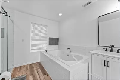 3257 NE Follett St, Roseburg, OR 97470 - Photo 31