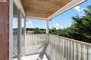 238 25th St, Long Beach, WA 98631 - Photo 19