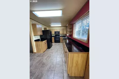 1820 Dogwood Ave, Reedsport, OR 97467 - Photo 13