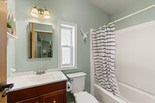 42850 Leaburg Dr, Leaburg, OR 97489 - Photo 29