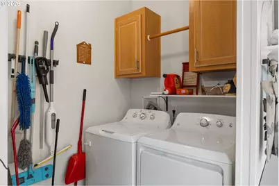 42850 Leaburg Dr, Leaburg, OR 97489 - Photo 19