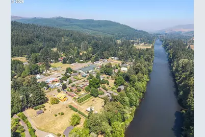 42850 Leaburg Dr, Leaburg, OR 97489 - Photo 43
