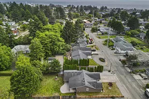 732 3rd St, Brookings, OR 97415 - Photo 43