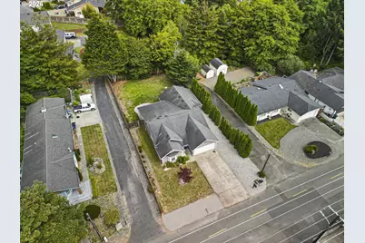 732 3rd St, Brookings, OR 97415 - Photo 47