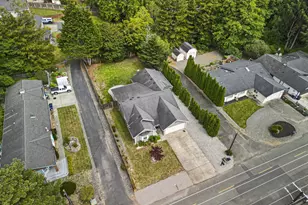 732 3rd St, Brookings, OR 97415 - Photo 47