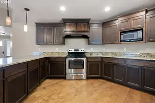 732 3rd St, Brookings, OR 97415 - Photo 17