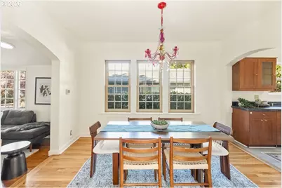 6126 NE 12th Ave, Portland, OR 97211 - Photo 5