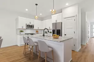 41810 Deschutes Ave, Sandy, OR 97055 - Photo 5