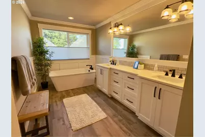 15315 SE Lewis St, Happy Valley, OR 97086 - Photo 31