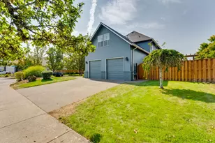 2687 NW Oak Ridge Dr, McMinnville, OR 97128 - Photo 37