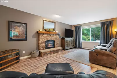 21917 NE 28th St, Camas, WA 98607 - Photo 11
