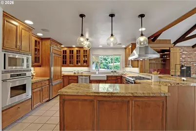 4004 SW Scholls Ferry Rd, Portland, OR 97221 - Photo 13