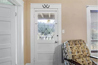 27403 State Highway 38, Elkton, OR 97436 - Photo 9