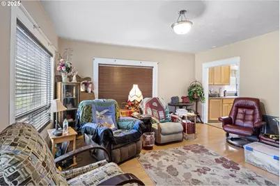 27403 State Highway 38, Elkton, OR 97436 - Photo 11