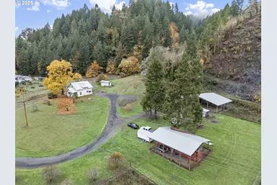 27403 State Highway 38, Elkton, OR 97436 - Photo 7