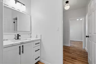 2704 SE 84th Ave, Portland, OR 97266 - Photo 17