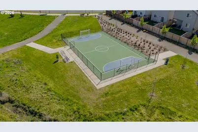 2324 Killian Spring Dr, Woodburn, OR 97071 - Photo 39