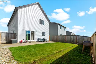 2324 Killian Spring Dr, Woodburn, OR 97071 - Photo 35