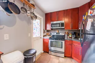 1432 N Bryant St, Portland, OR 97217 - Photo 25