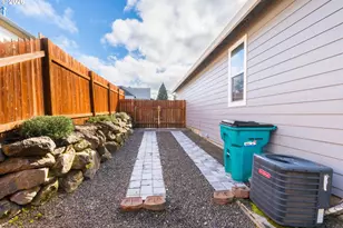 1214 W Avocet Pl, La Center, WA 98629 - Photo 29