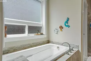 5918 Sorrento St, Salem, OR 97306 - Photo 29