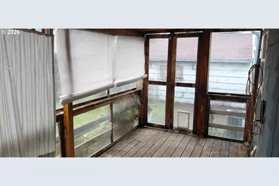 4227 SE 54th Ave, Portland, OR 97206 - Photo 25