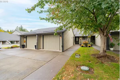 13820 NW 10th Ct #E, Vancouver, WA 98685 - Photo 1