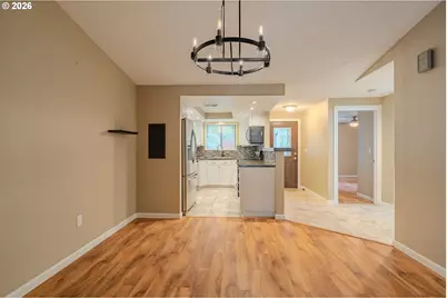 13820 NW 10th Ct #E, Vancouver, WA 98685 - Photo 7