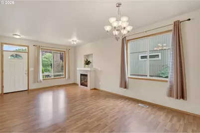 6628 SE Reedway St, Portland, OR 97206 - Photo 5