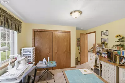 39692 Lacomb Dr, Lebanon, OR 97355 - Photo 33