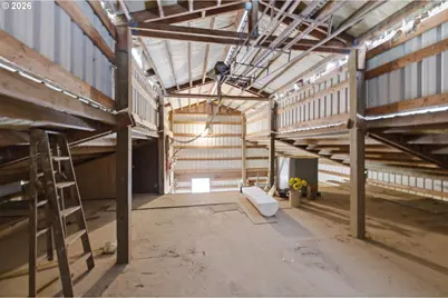 39692 Lacomb Dr, Lebanon, OR 97355 - Photo 43