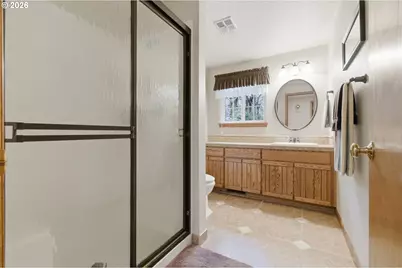 39692 Lacomb Dr, Lebanon, OR 97355 - Photo 31